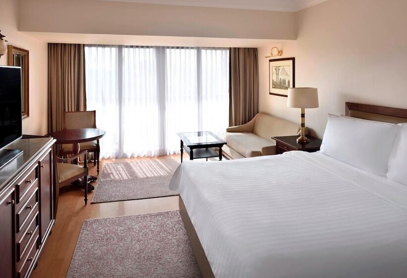 Номер Deluxe, Marriott Mena House, Cairo