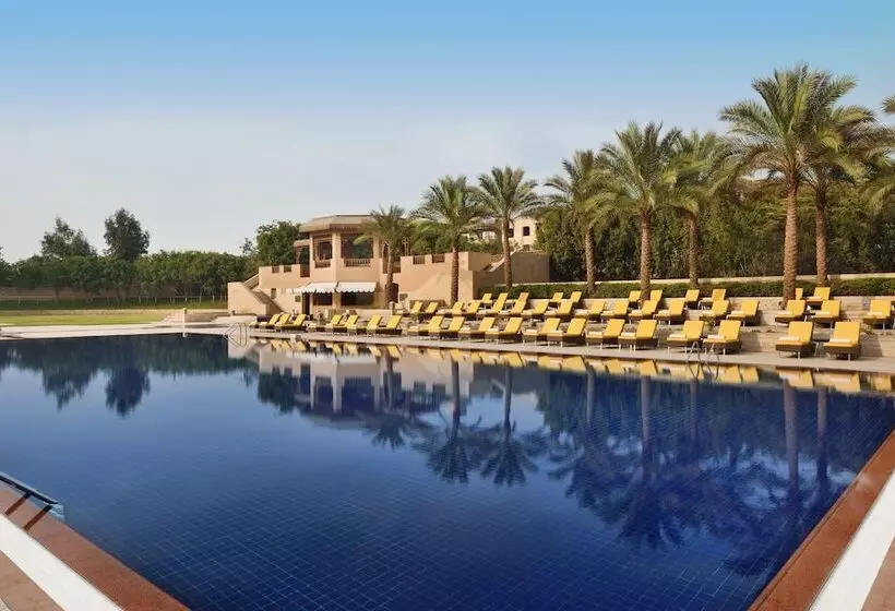 اتاق لوکس با چشم‌انداز, Marriott Mena House, Cairo
