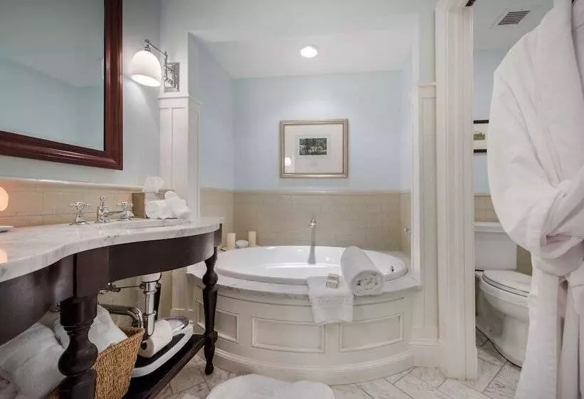 Premium-huone, Omni Bedford Springs Resort & Spa