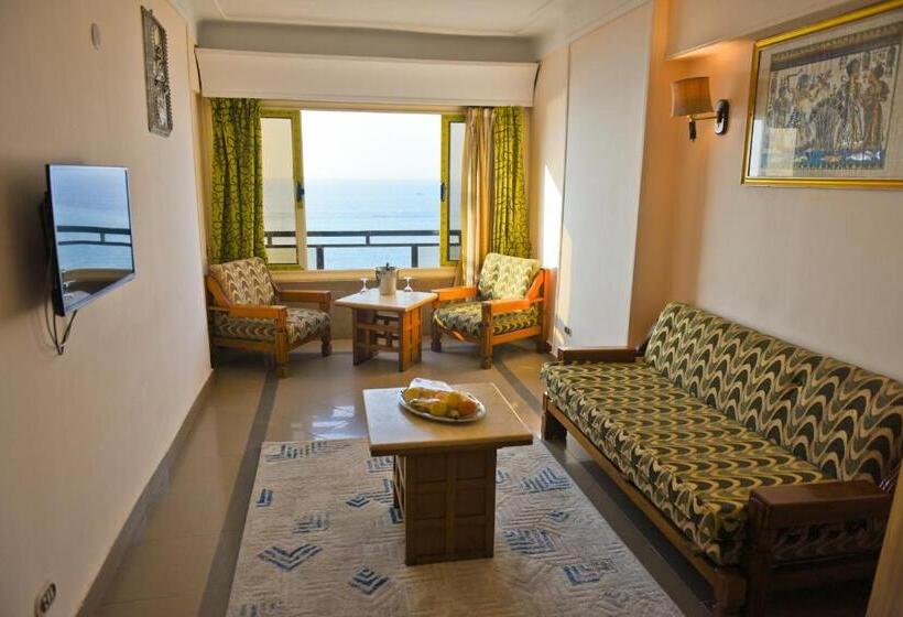 سوییت با چشمانداز دریا, Regency Hotel Alexandria