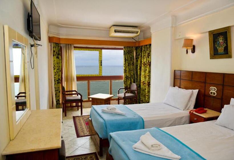 سوییت با چشمانداز دریا, Regency Hotel Alexandria