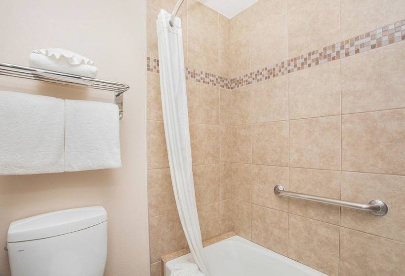 غرفه قياسيه سريرين مزدوجين, Stanford Inn & Suites Anaheim