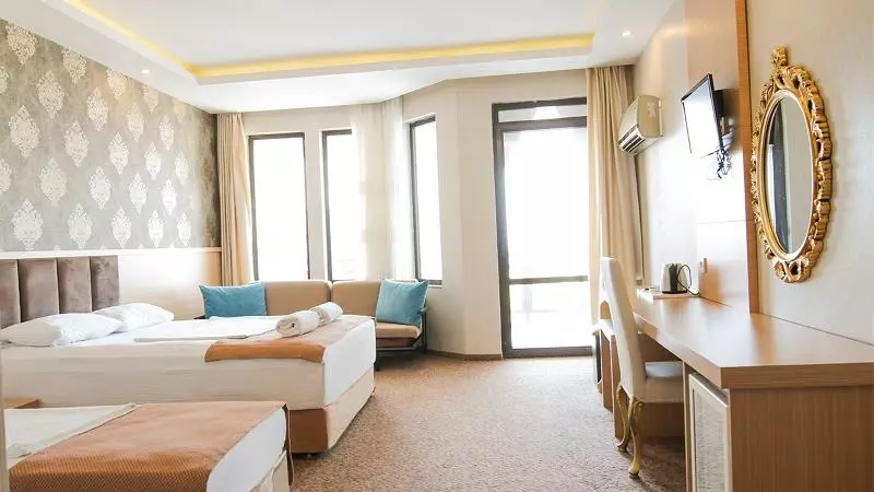 Chambre Familiale, Start