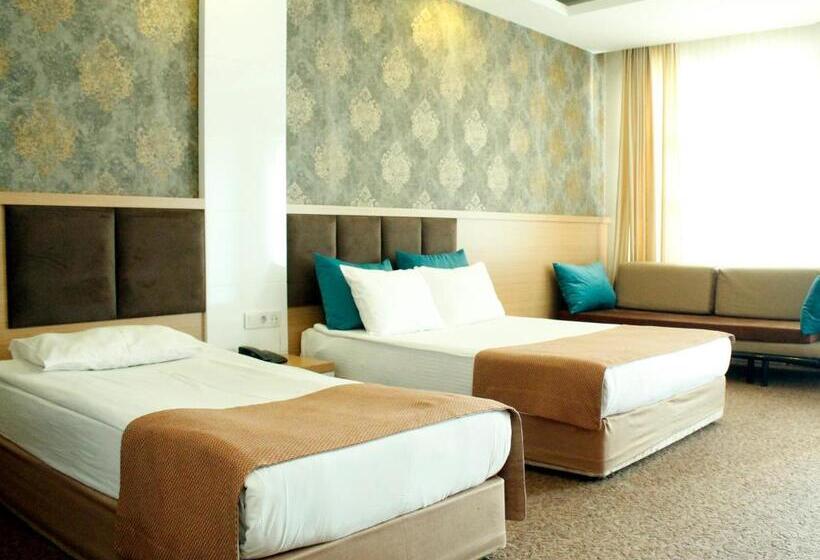 Quarto Familiar, Start