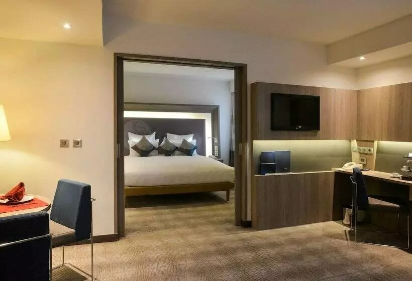 سوییت سوپریور, Novotel Cairo Airport