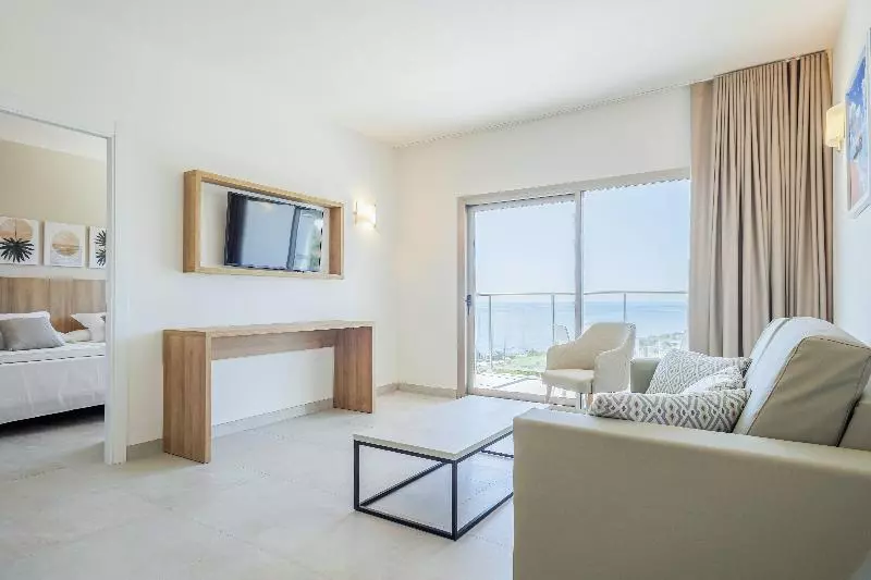 キングサイズベッドのスイートルーム, Wyndham Garden Fort Walton Beach Destin