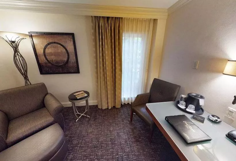 اتاق استاندارد با 2 تخت دوبل, Eden Resort And Suites, Bw Premier Collection