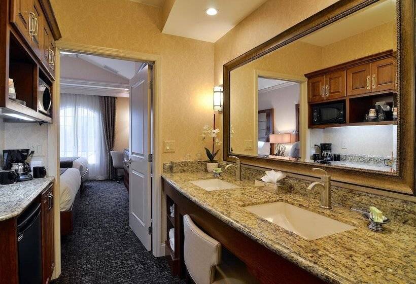 身障者適用スイートルーム, Eden Resort And Suites, Bw Premier Collection