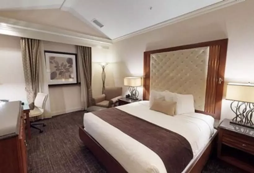 Sviitti, Eden Resort And Suites, Bw Premier Collection