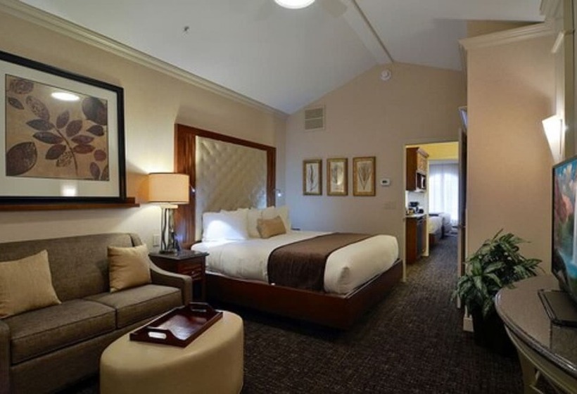 スイート, Eden Resort And Suites, Bw Premier Collection