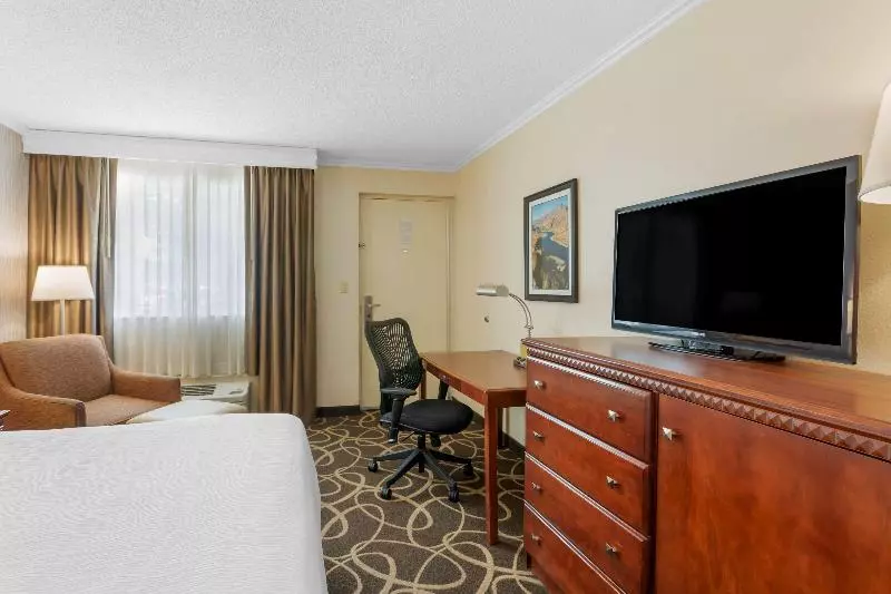 身障者適用キングサイズベッドルーム, Best Western Plus Burley Inn & Convention Center