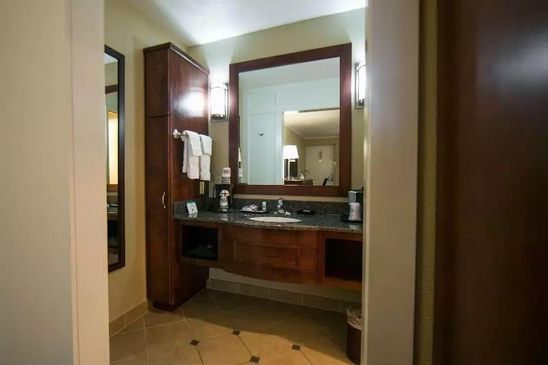 キングサイズベッドのスイートルーム, Best Western Plus Burley Inn & Convention Center