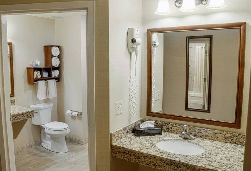 Номер Deluxe, Best Western Plus Country Cupboard Inn