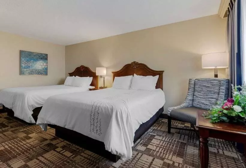 اتاق استاندارد با 2 تخت دوبل, Best Western Plus Dubuque Hotel And Conference Center