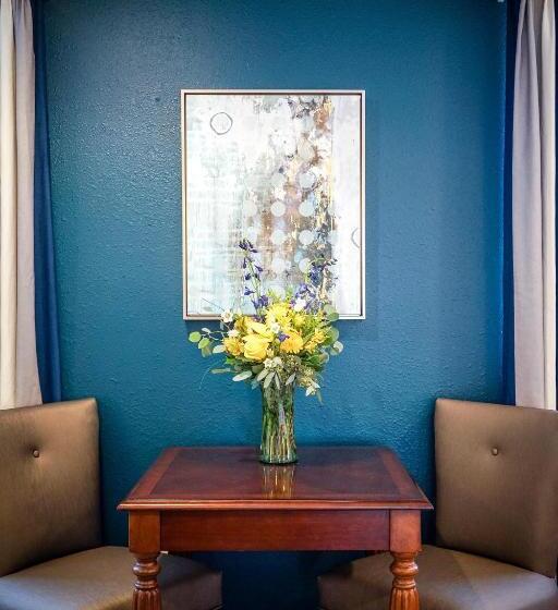 חדר סטנדרט שתי מיטות זוגיות, Best Western Plus Dubuque Hotel And Conference Center