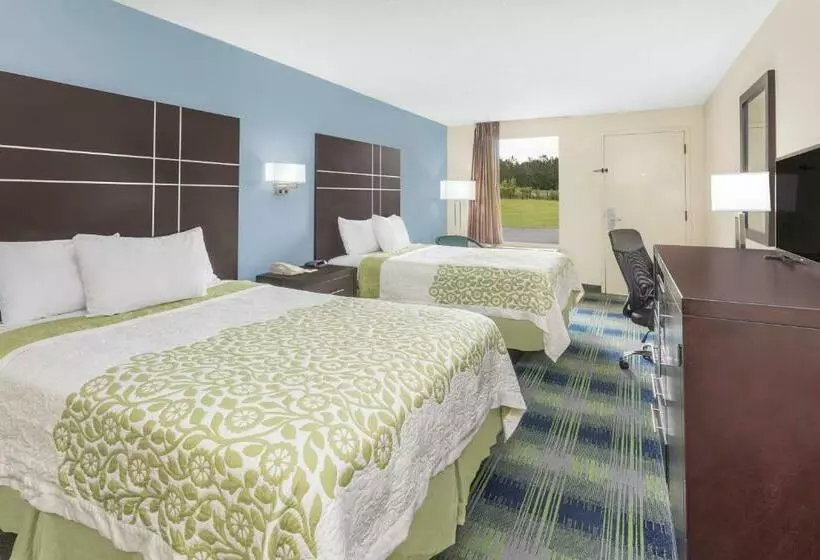デラックスルーム, Days Inn By Wyndham Newberry South Carolina