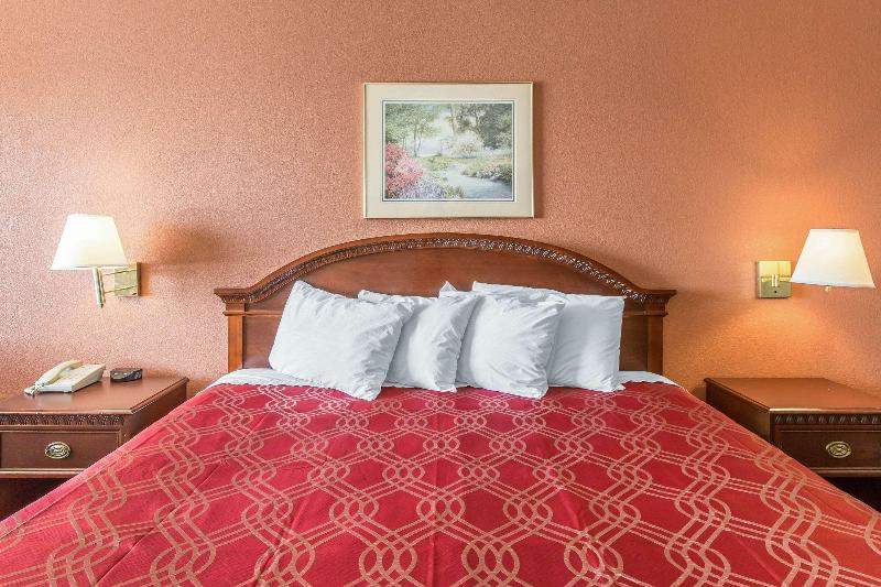 Стандартный Номер Кровать Кинг, Econo Lodge