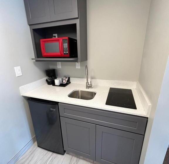 غرفة قياسية, Hillside Inn