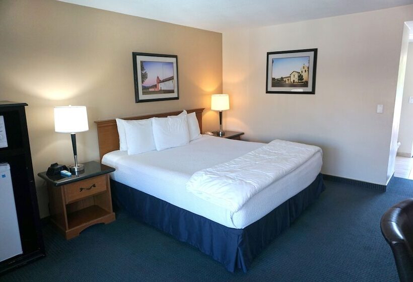 キングサイズベッドのスタンダードルーム, King Frederik Inn