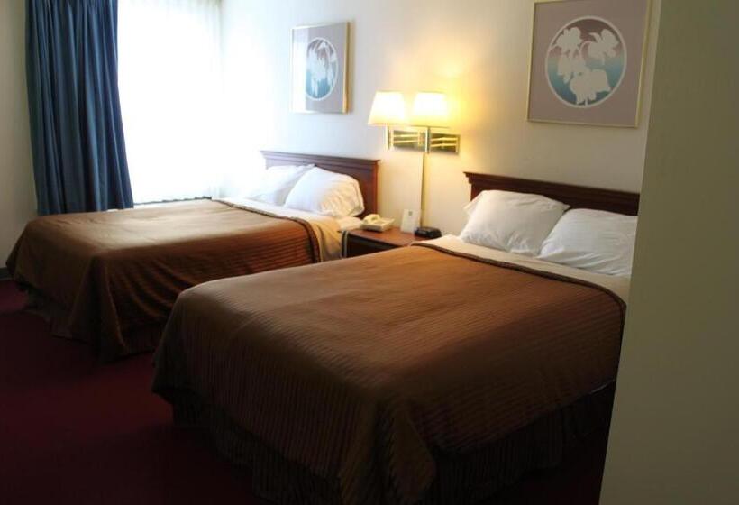 غرفه قياسيه سريرين مزدوجين, Rodeway Inn