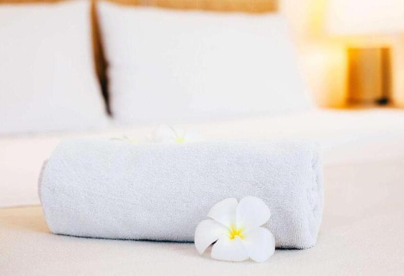 Стандартный Номер Кровать Кинг, Magnuson Hotel Howell/brighton