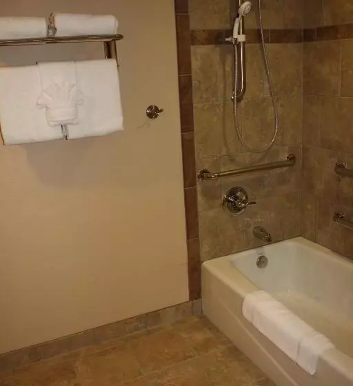 اتاق استاندارد برای معلولان, Osage Creek Lodge