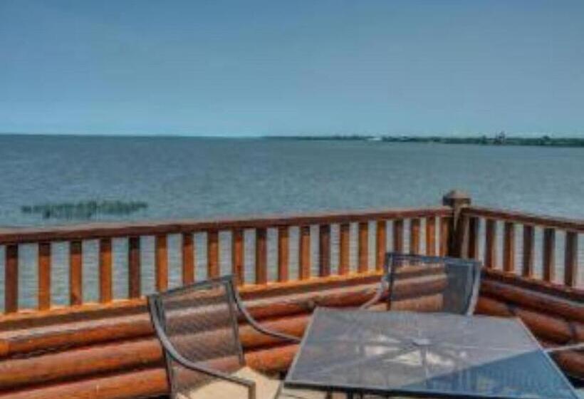 Номер Стандарт Вид на Озеро, Quality Inn Ashland   Lake Superior