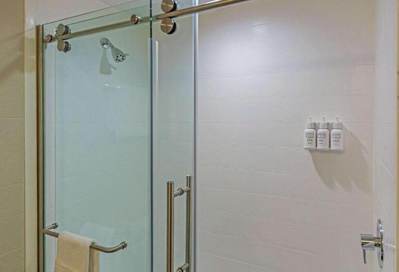 Стандартный Номер Кровать Кинг, The Penn Stroud, Stroudsburg Poconos, Ascend Hotel Collection