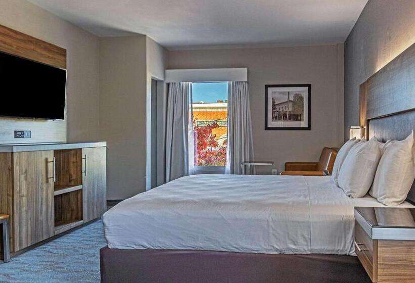 Номер Стандарт Кровать Кинг Адаптированный для Инвалидов, The Penn Stroud, Stroudsburg Poconos, Ascend Hotel Collection