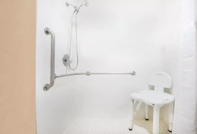 Standard-invahuone King-vuode, Travelodge By Wyndham Enid