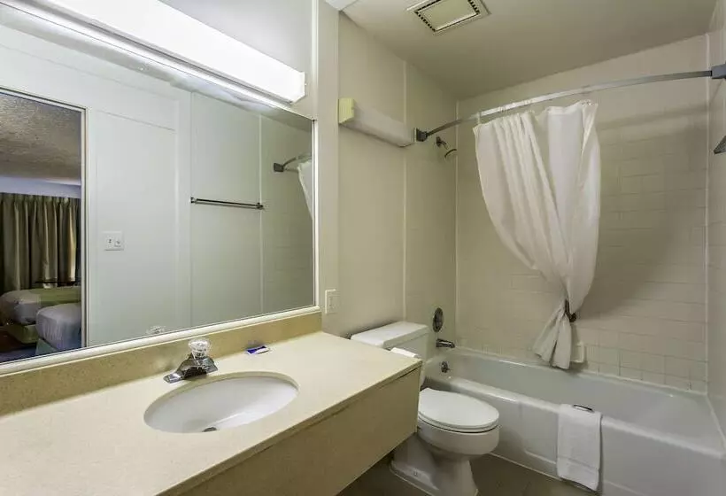 ２ダブルベッドのスタンダードルーム, Americas Best Value Inn Edgewood