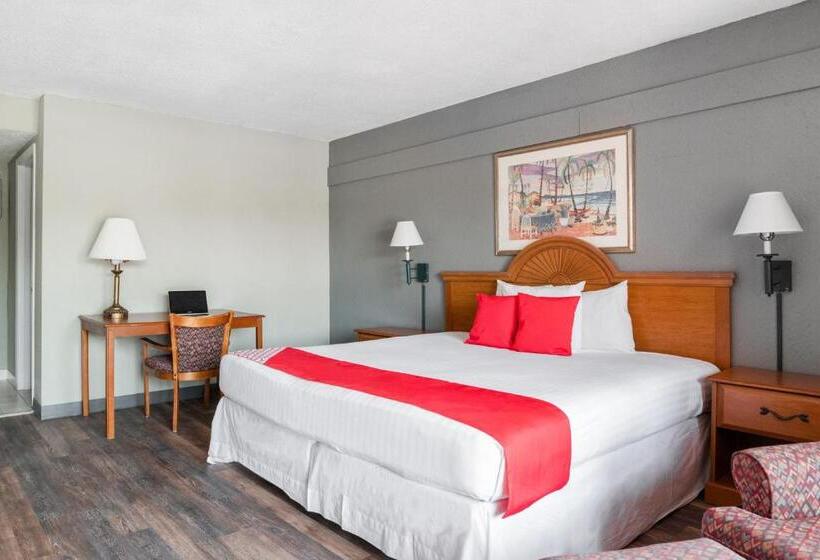 스탠다드 룸 킹사이즈 침대, OYO Hotel Mustang Silverspring FL