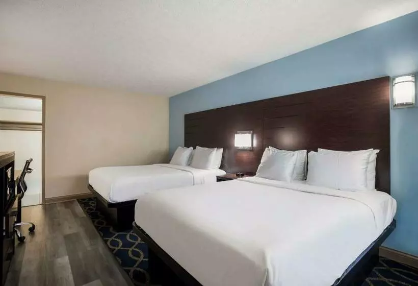スタンダードルーム, Surestay Hotel By Best Western Bardstown General Nelson