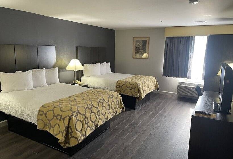 Номер Стандарт 2 Двуспальные Кровати, Baymont By Wyndham Branford/new Haven