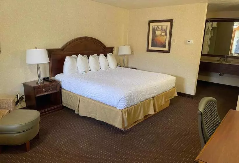 キングサイズベッドのスタンダードルーム, Best Western Plus Weston Inn