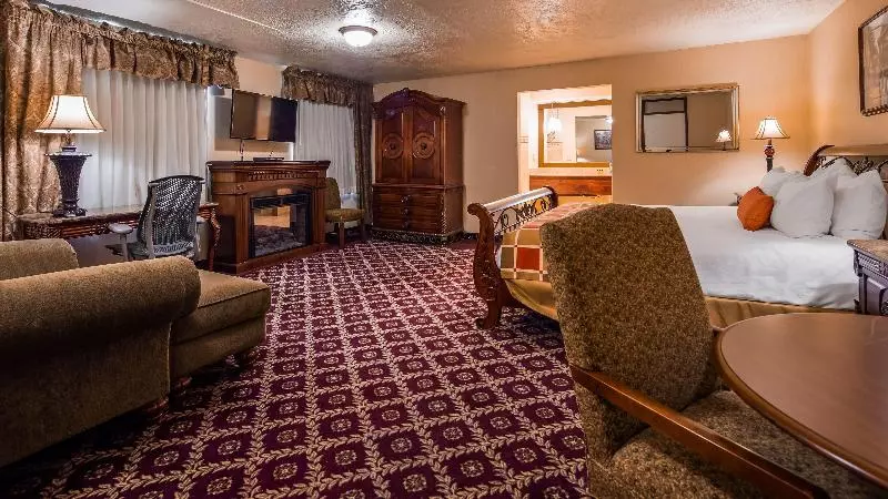 キングサイズベッドのスイートルーム, Best Western Plus Weston Inn