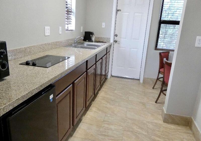 스위트 킹사이즈 침대, Best Western Rancho Grande