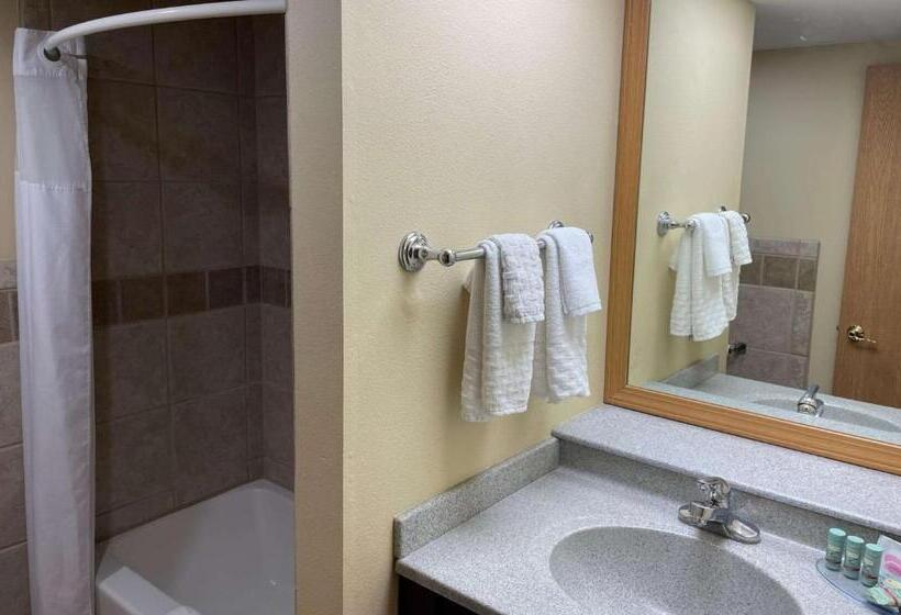 جناح, Crossroads Hotel And Event Center