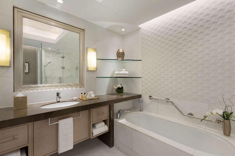 带大床的标准间, Best Western Surf City