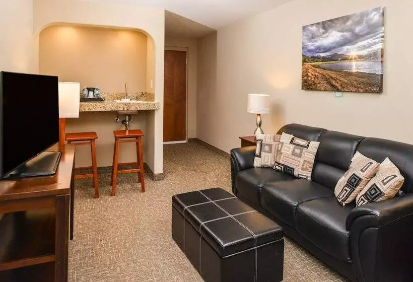 سوییت, Best Western University Inn