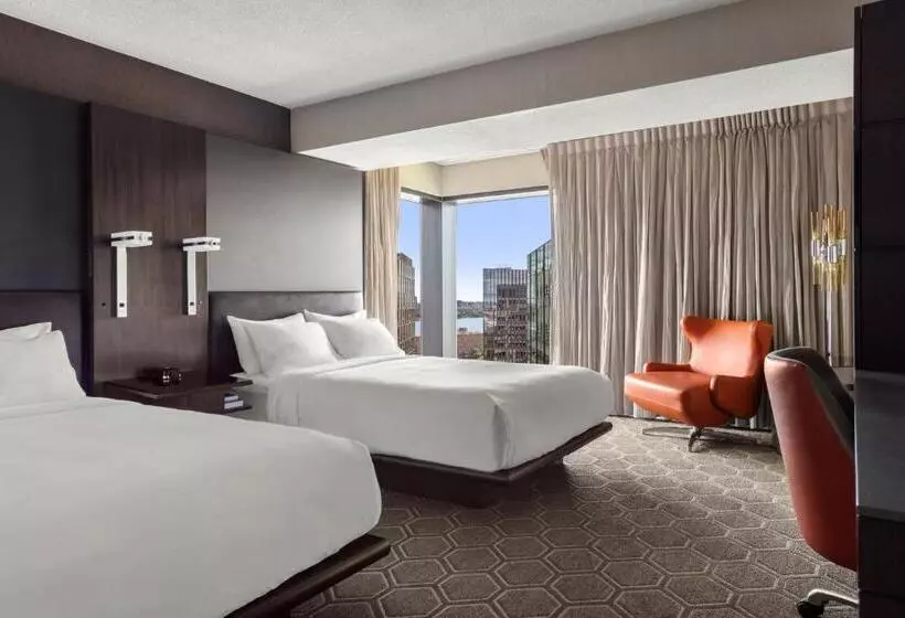 اتاق کلاب, Boston Marriott Cambridge
