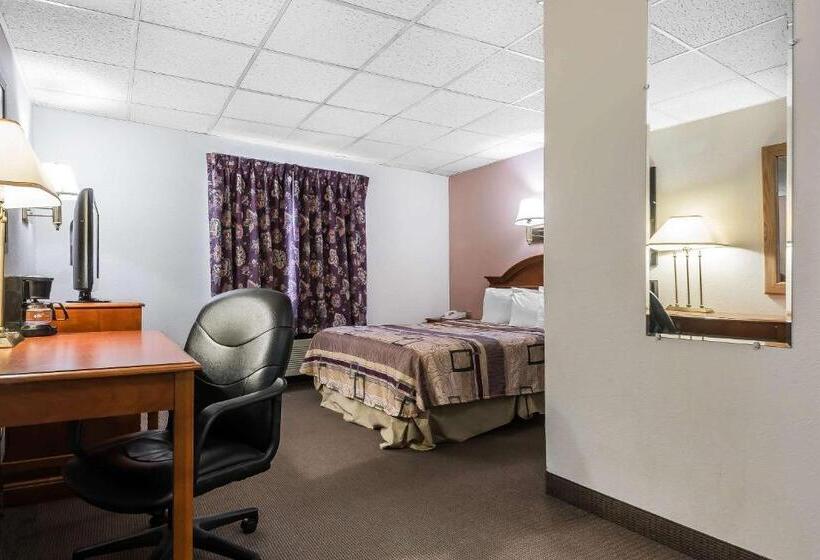 Номер Стандарт, Quality Inn & Suites Binghamton Vestal