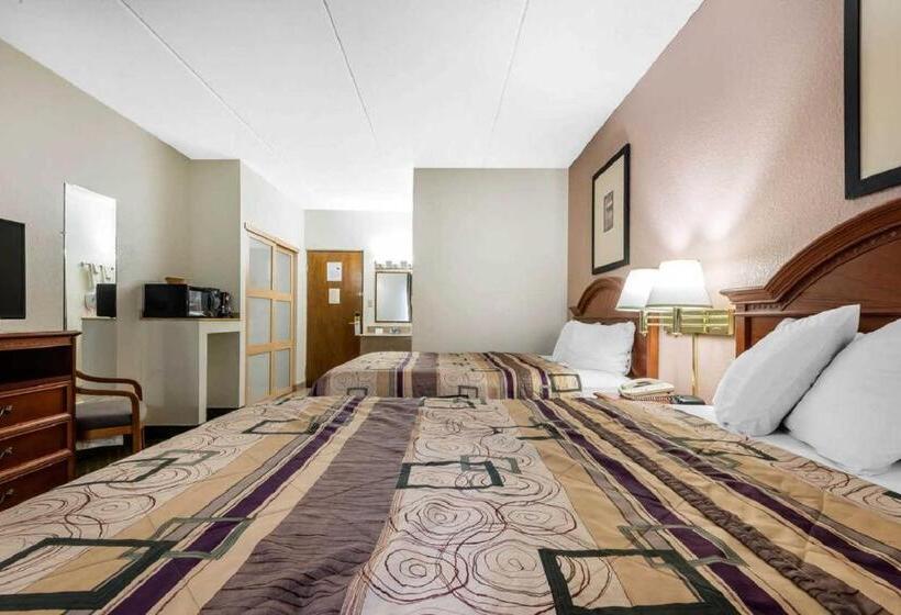 Люкс, Quality Inn & Suites Binghamton Vestal