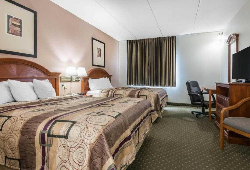 Люкс, Quality Inn & Suites Binghamton Vestal