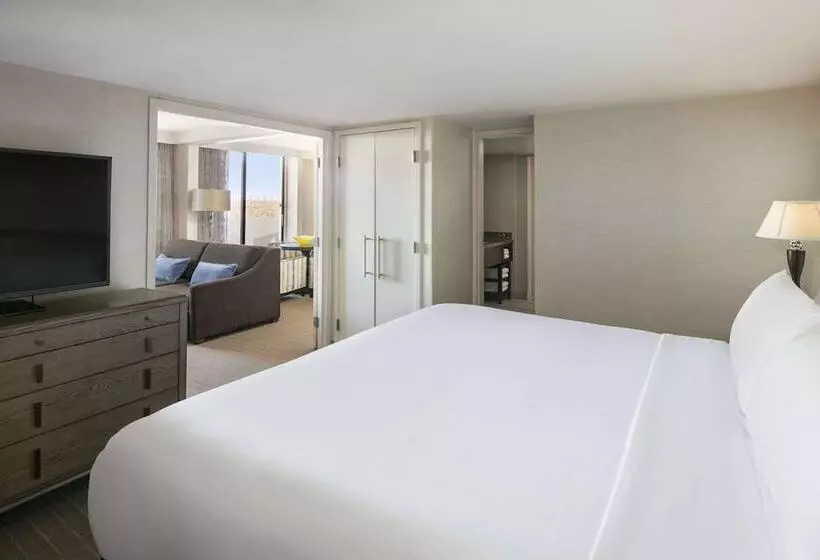 سوییت, Sonesta Charlotte Lower South End