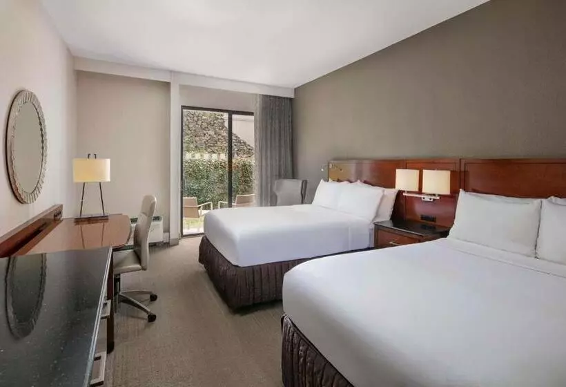 اتاق استاندارد با 2 تخت دوبل, Sonesta Charlotte Lower South End