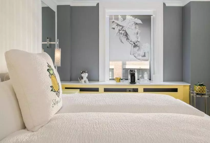اتاق لوکس با تخت بزرگ, Staypineapple, A Delightful Hotel, South End
