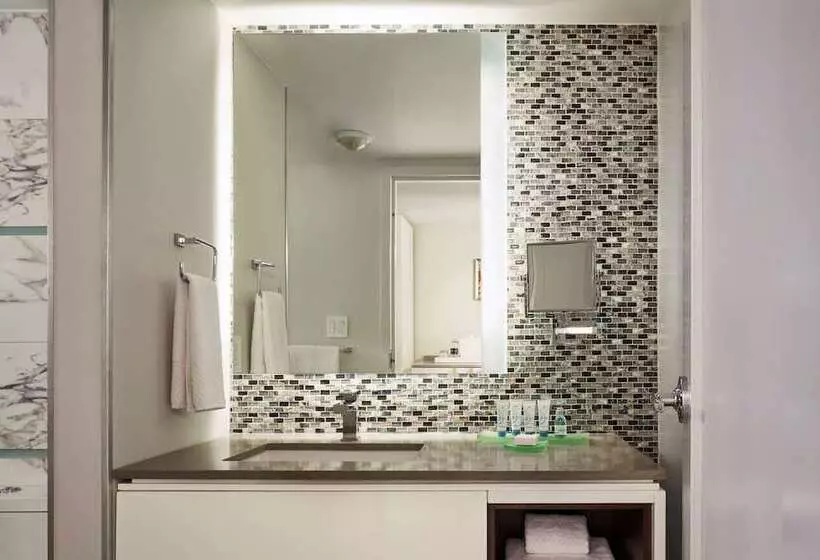 ２ダブルベッドのスタンダードルーム, Waterstone Resort & Marina Boca Raton, Curio Collection By Hilton
