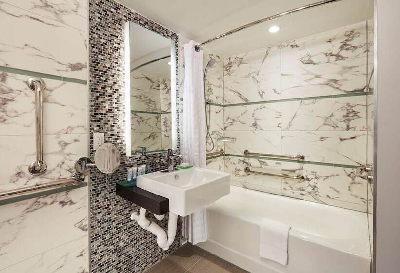 غرفه قياسيه سريرين مزدوجين, Waterstone Resort & Marina Boca Raton, Curio Collection By Hilton