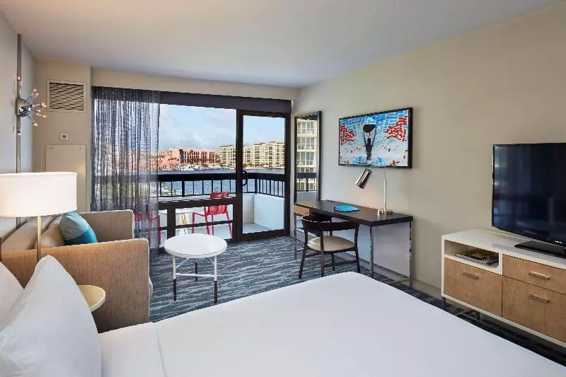 シングルデラックスルーム, Waterstone Resort & Marina Boca Raton, Curio Collection By Hilton